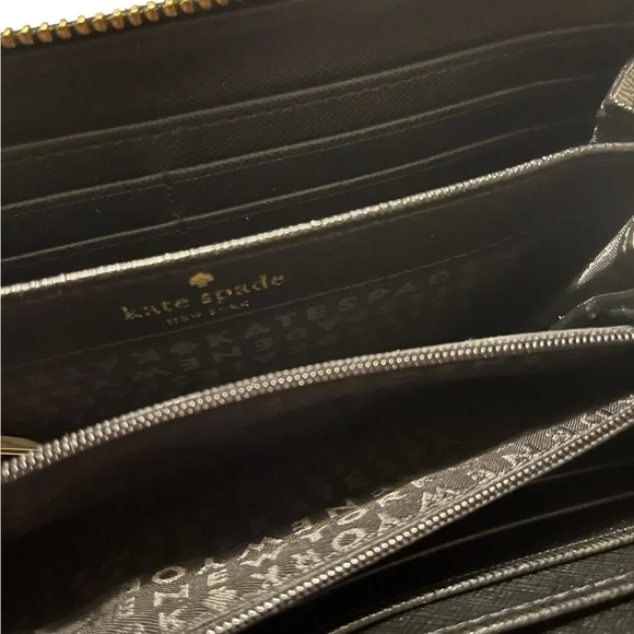 Kate Spade Laurel Way Neda Continental zip around wallet- Cruise Striped Pattern - Picture 5 of 8